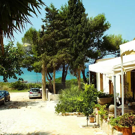 La Casa Tra Mare E Riserva Apartment